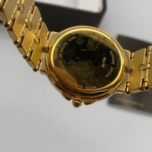 Bulova Accutron diamond accent sapphire crystal Swiss quartz watch - Picture 5 of 10